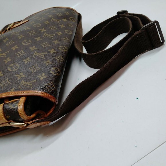 Louis Vuitton Gibeciere GM shoulder bag - Picture 5 of 12